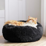 round cat bed 6